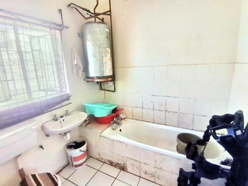 2 Bedroom Property for Sale in Parow Western Cape